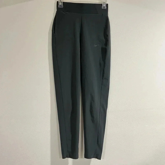 Nike Black Athletic Pants size XS in brand new condition pre owned - Picture 1 of 7